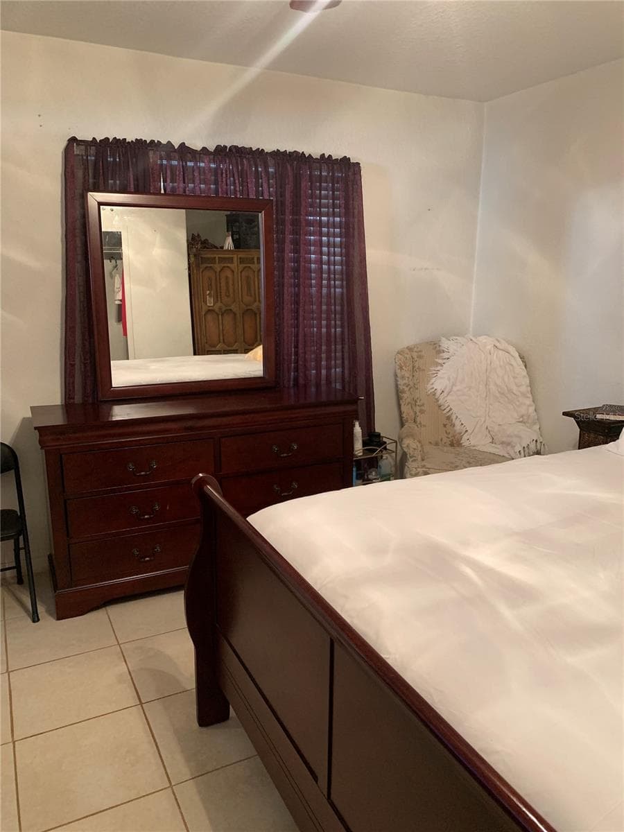 1023 GORE STREET — photo 10 of 17