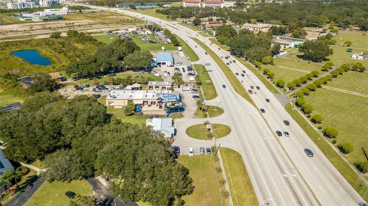 1680 IRLO BRONSON MEMORIAL HIGHWAY — photo 35 of 39