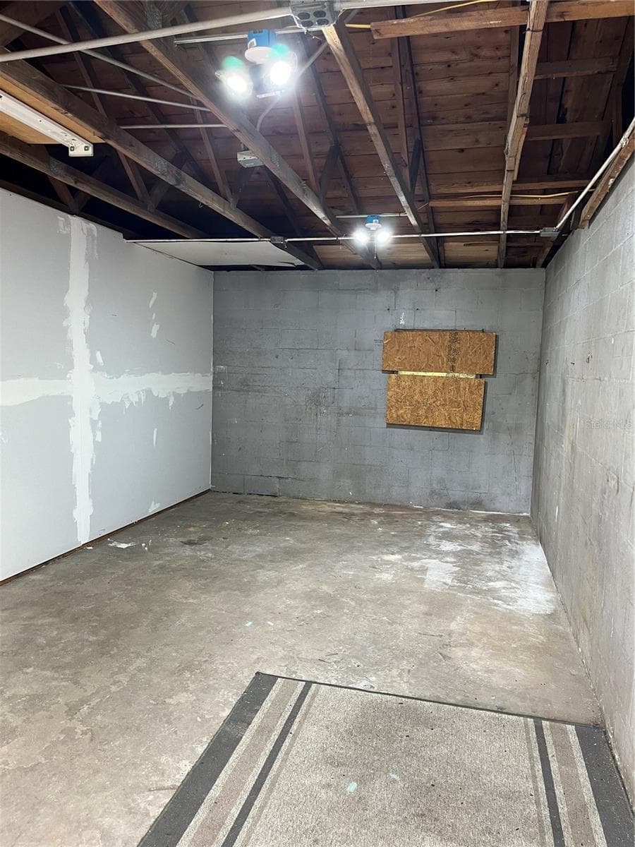 14602 MARINA DRIVE — photo 26 of 28