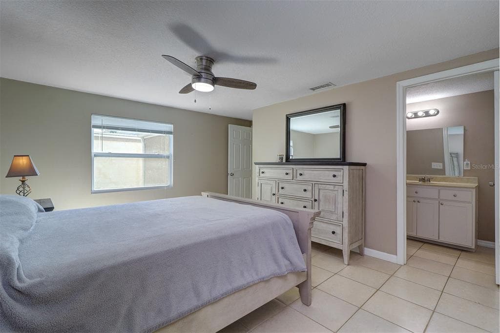 4451 TIDAL POND ROAD — photo 17 of 25