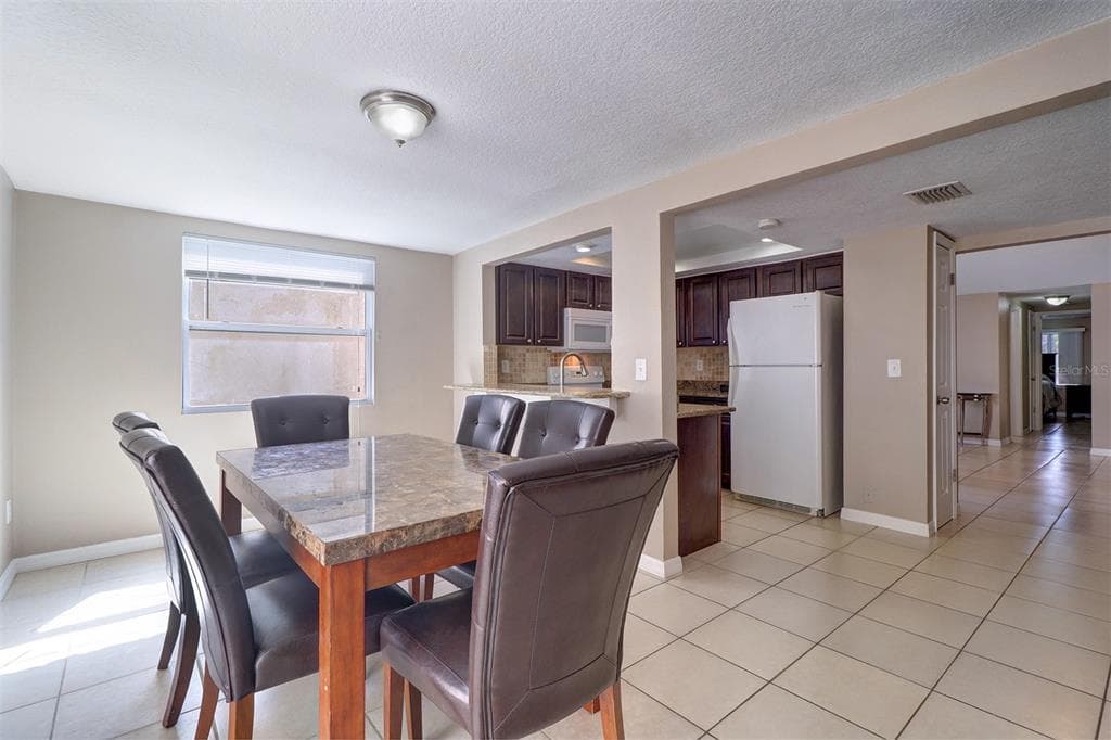 4451 TIDAL POND ROAD — photo 12 of 25