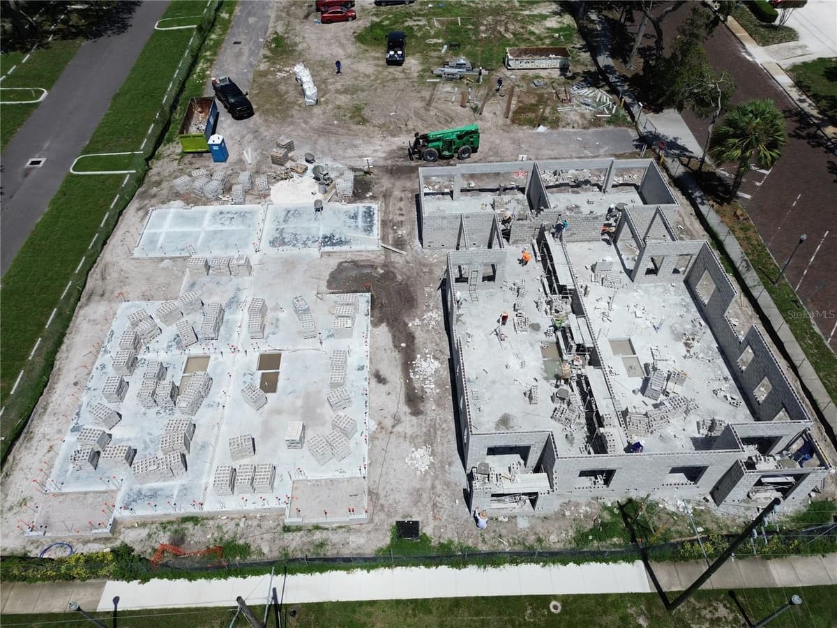 265 BAYSHORE DRIVE — photo 13 of 15
