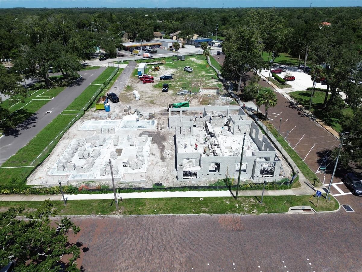 265 BAYSHORE DRIVE — photo 12 of 15