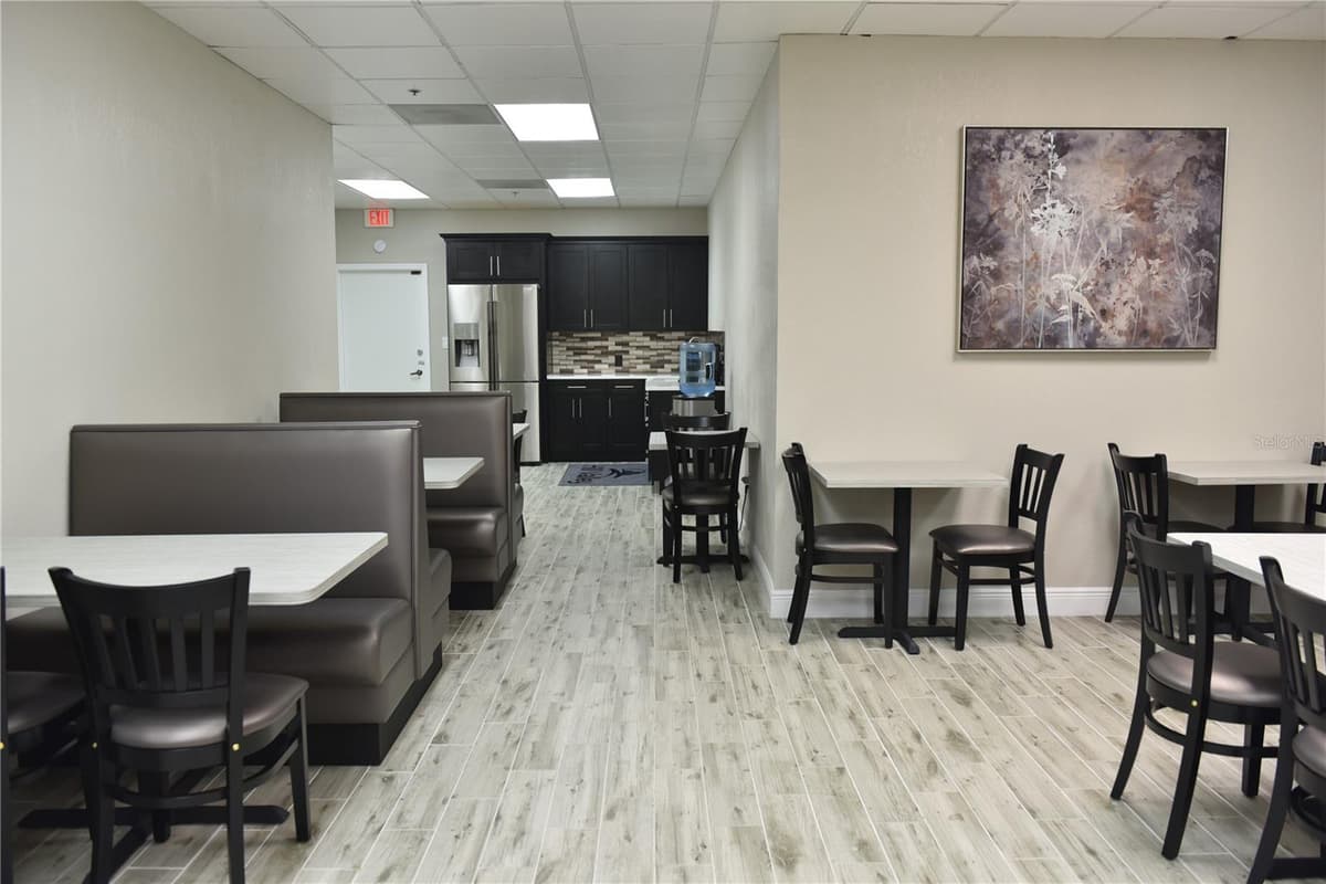 1211 TECH BOULEVARD — photo 7 of 17