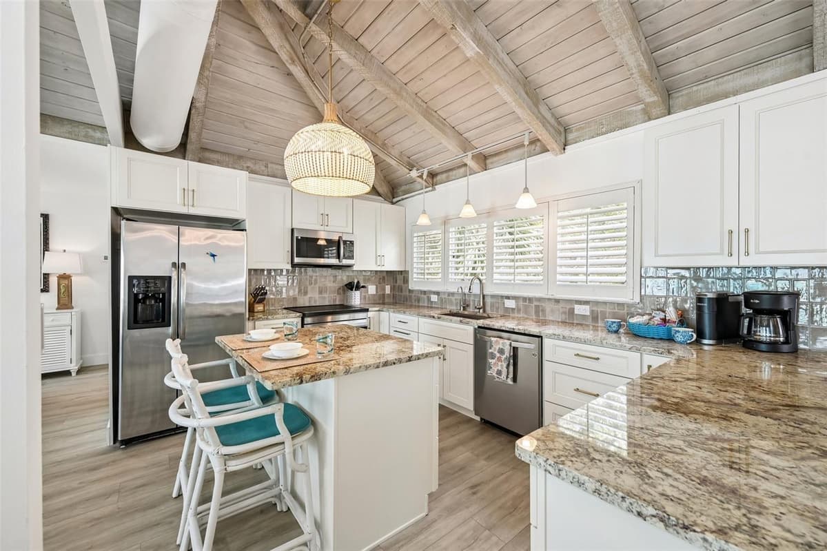6570 MANASOTA KEY ROAD — photo 5 of 73