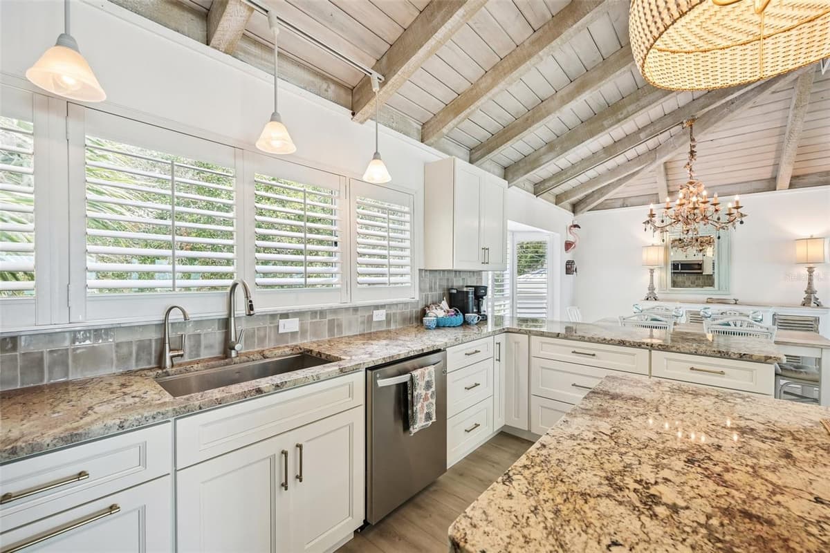 6570 MANASOTA KEY ROAD — photo 26 of 73