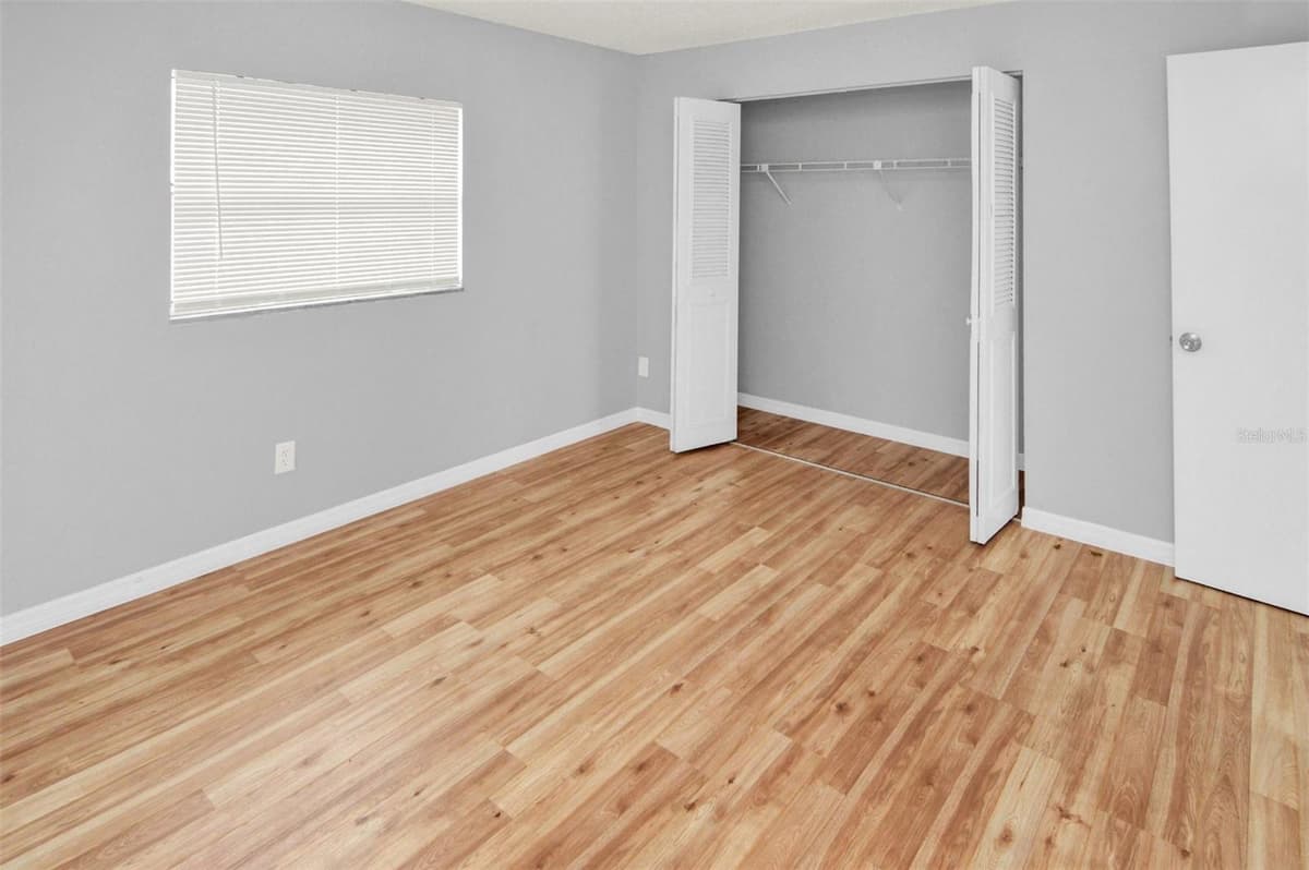 7450 35TH STREET — photo 8 of 41