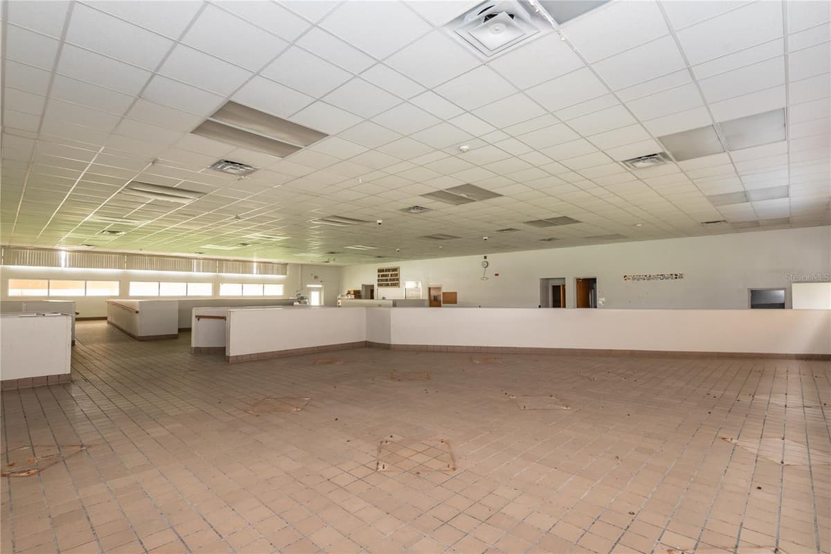 5871 HIGHWAY 31 — photo 9 of 12