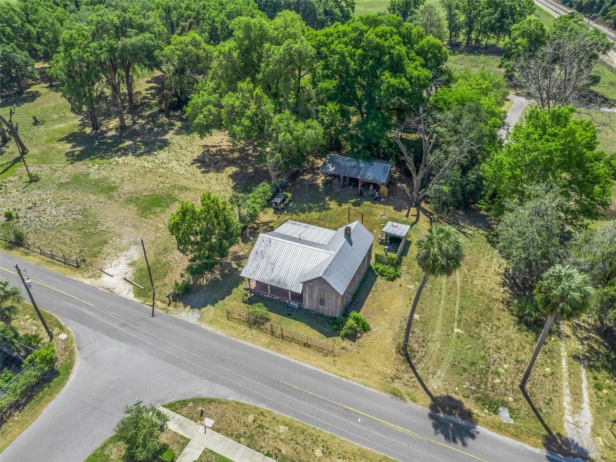 4241 COUNTY ROAD 106 — photo 7 of 14