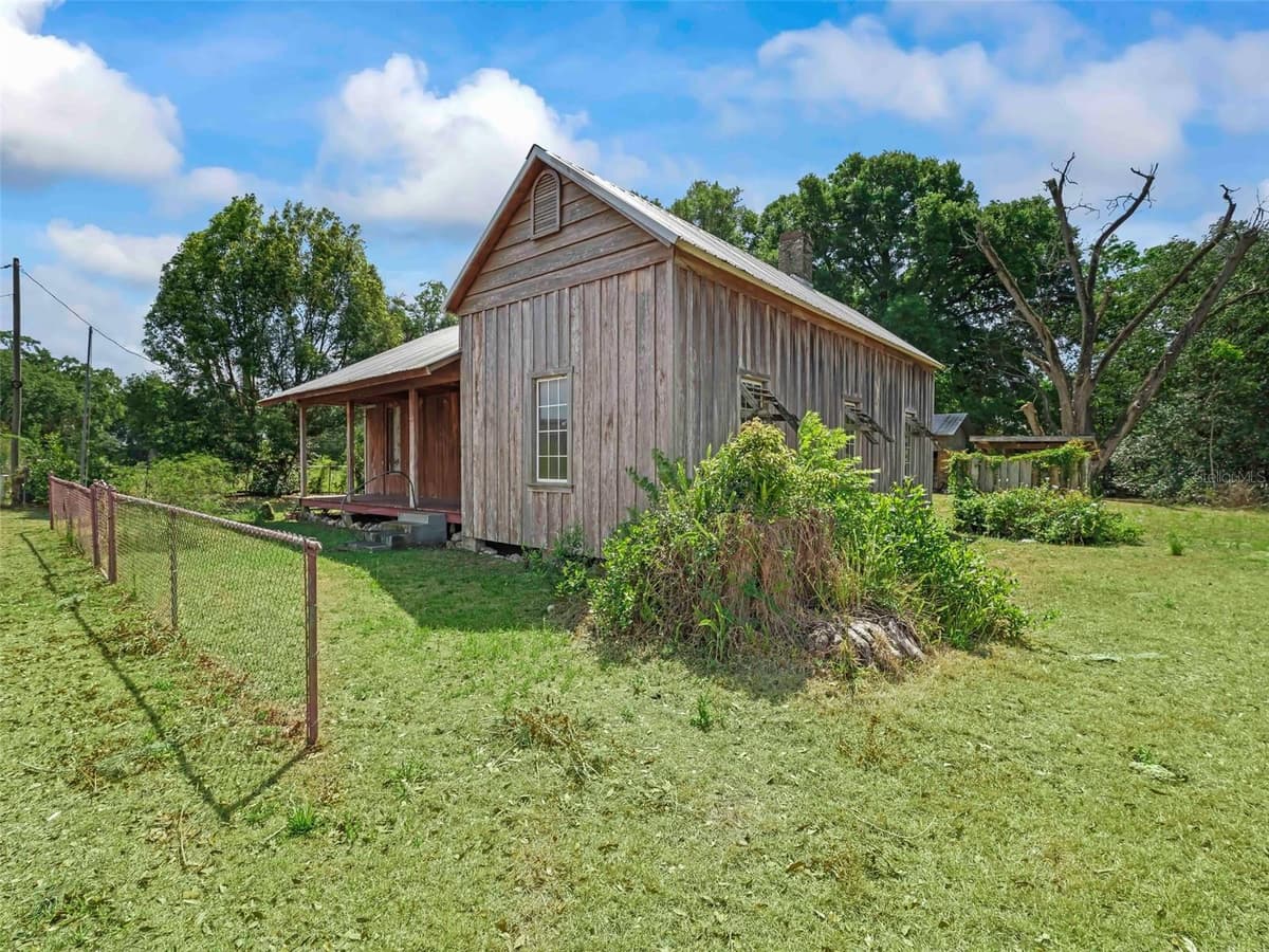 4241 COUNTY ROAD 106 — photo 3 of 14