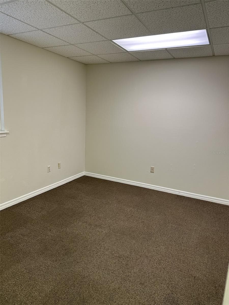 901 DOUGLAS AVENUE — photo 13 of 25