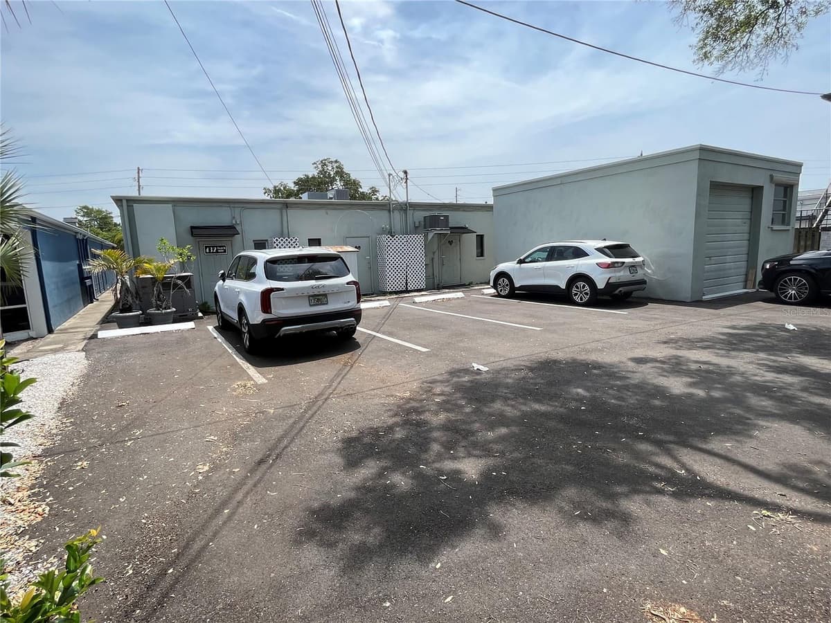 420 INDIAN ROCKS ROAD — photo 2 of 2