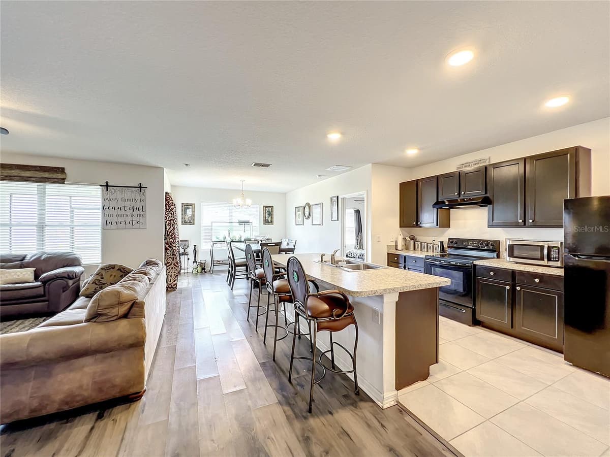 10547 BURLWOOD DRIVE — photo 46 of 48