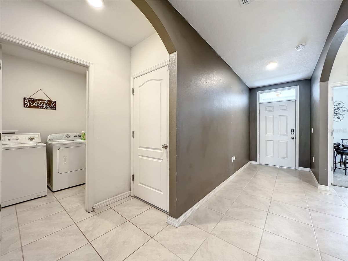 10547 BURLWOOD DRIVE — photo 35 of 48