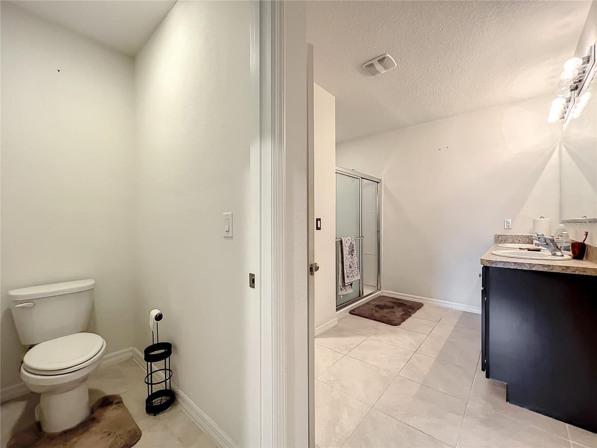 10547 BURLWOOD DRIVE — photo 31 of 48
