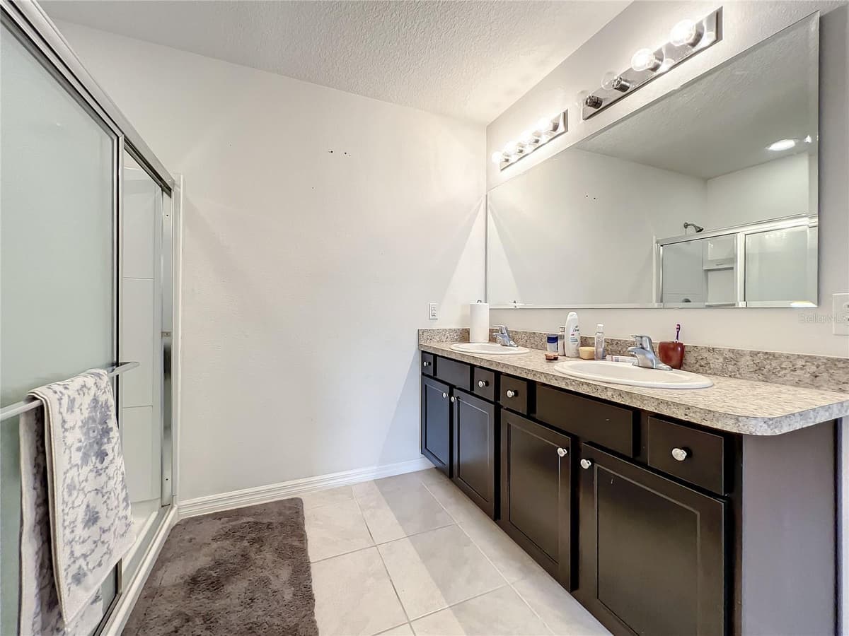10547 BURLWOOD DRIVE — photo 32 of 48