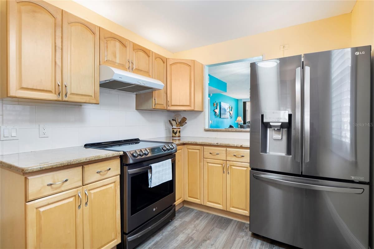3370 OCEAN SHORE BOULEVARD — photo 11 of 45