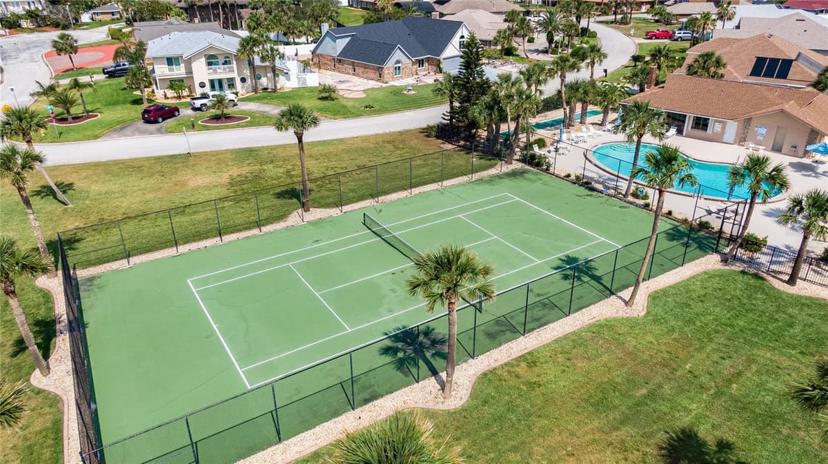 3370 OCEAN SHORE BOULEVARD — photo 4 of 45