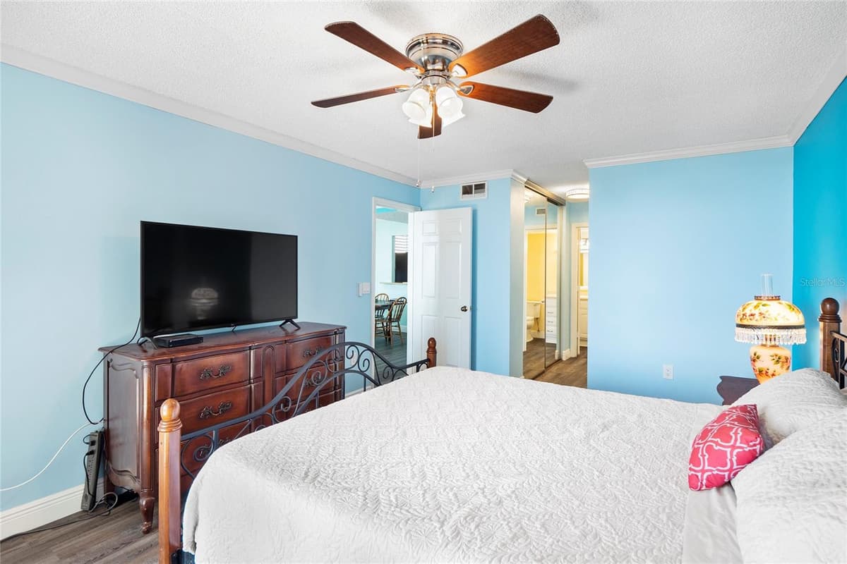 3370 OCEAN SHORE BOULEVARD — photo 33 of 45