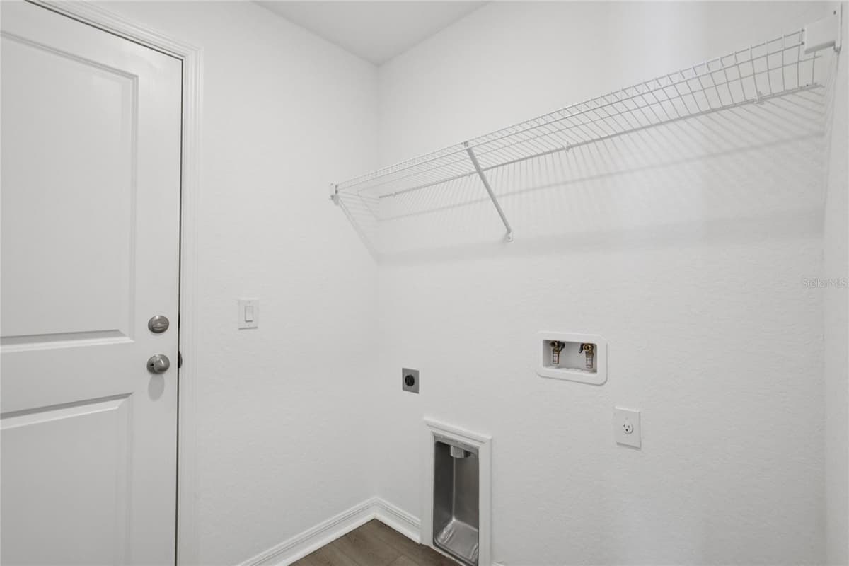5413 DAYTON LANE — photo 26 of 45