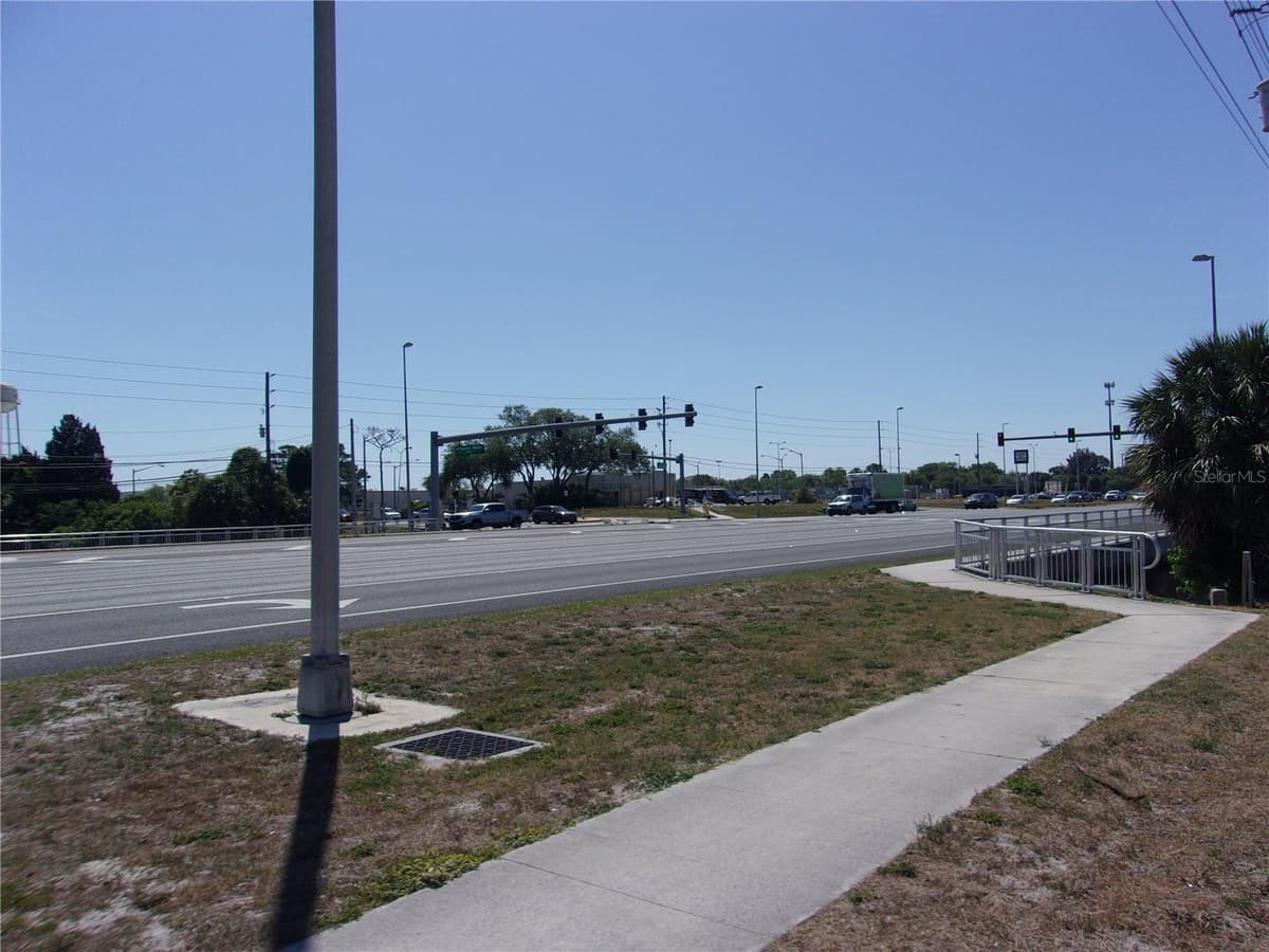 12515 US HIGHWAY 19 — photo 2 of 15