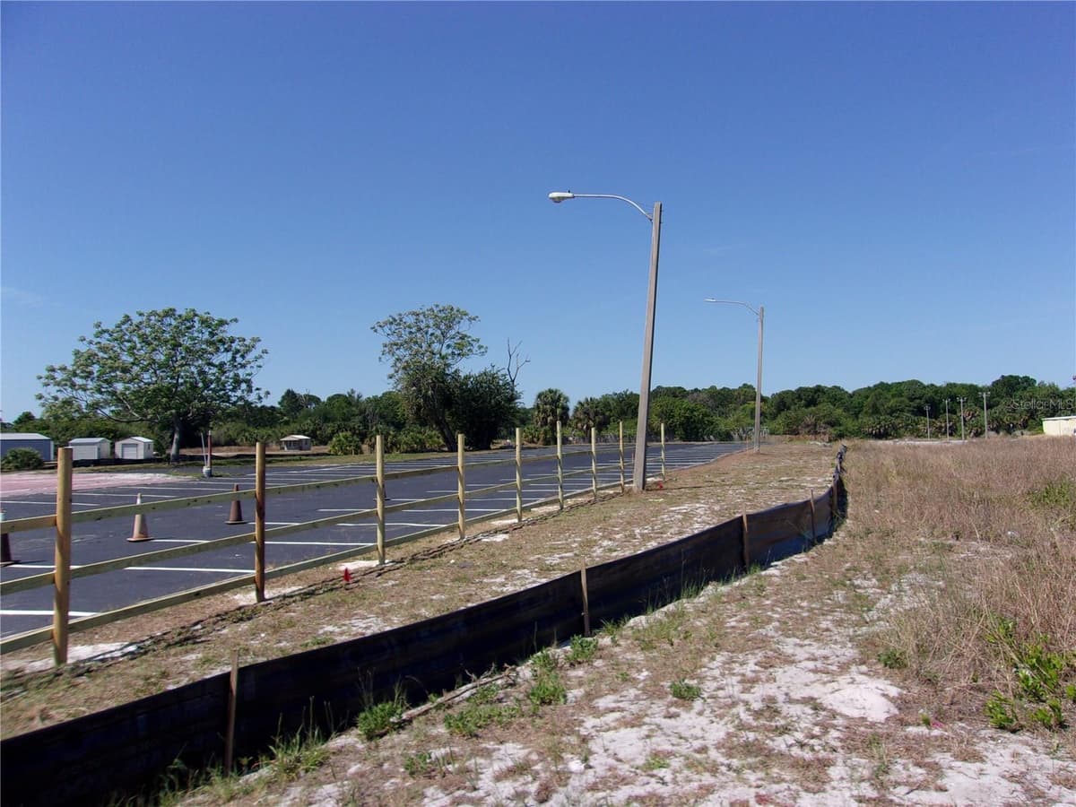 12515 US HIGHWAY 19 — photo 4 of 15