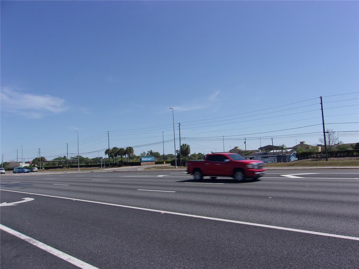 12515 US HIGHWAY 19 — photo 10 of 15
