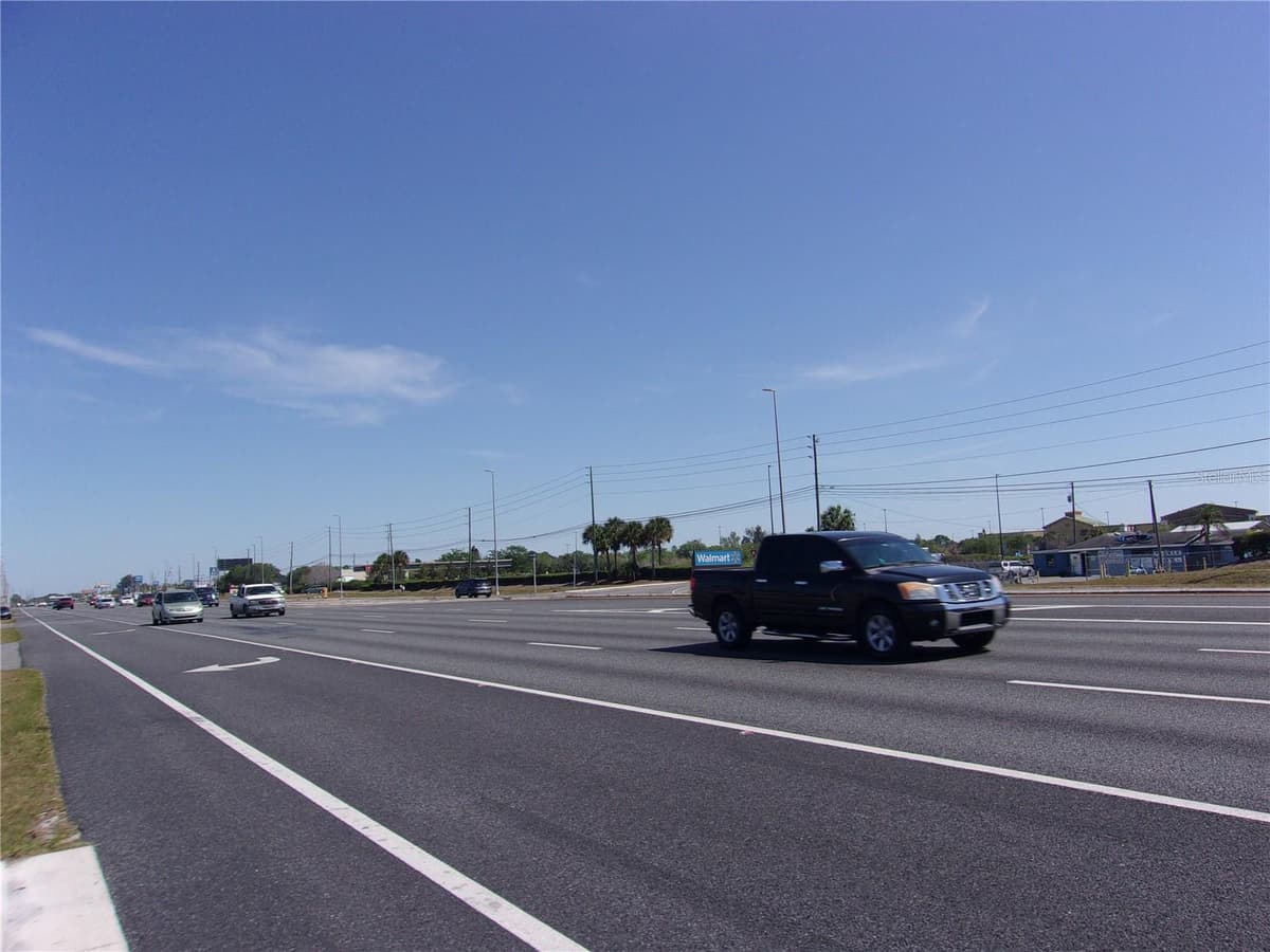 12515 US HIGHWAY 19 — photo 8 of 15