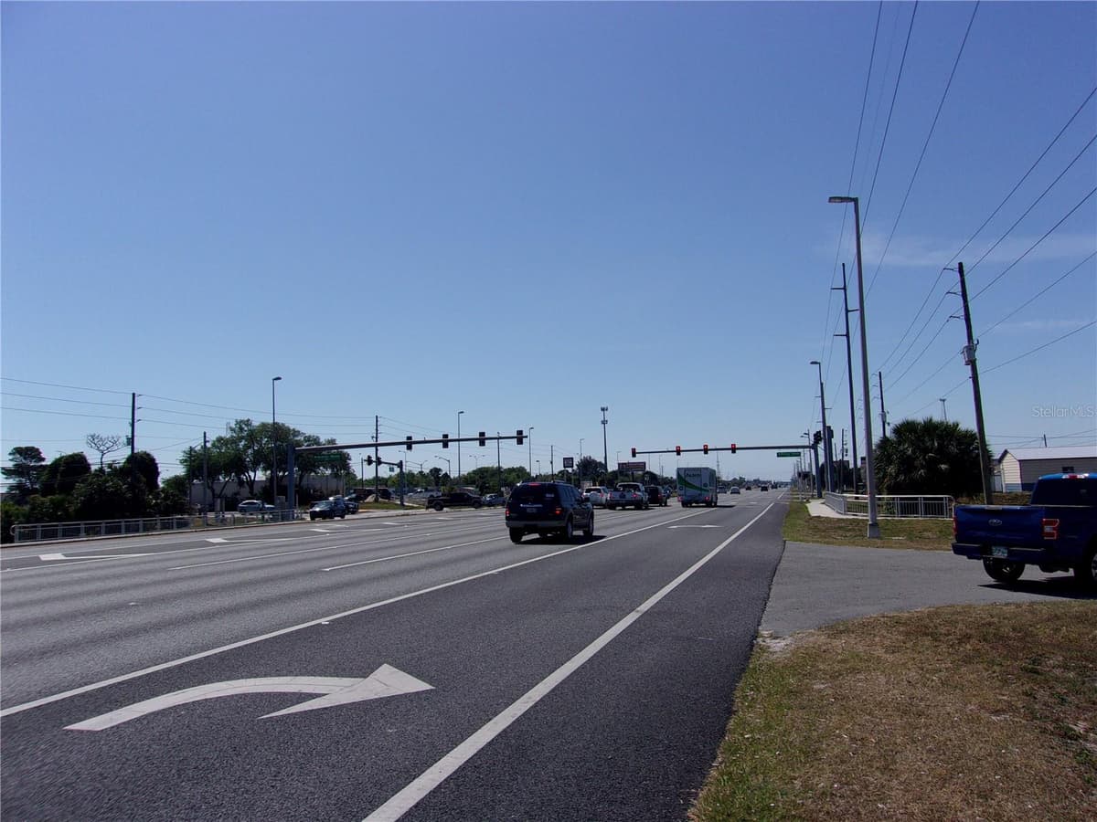 12515 US HIGHWAY 19 — photo 6 of 15
