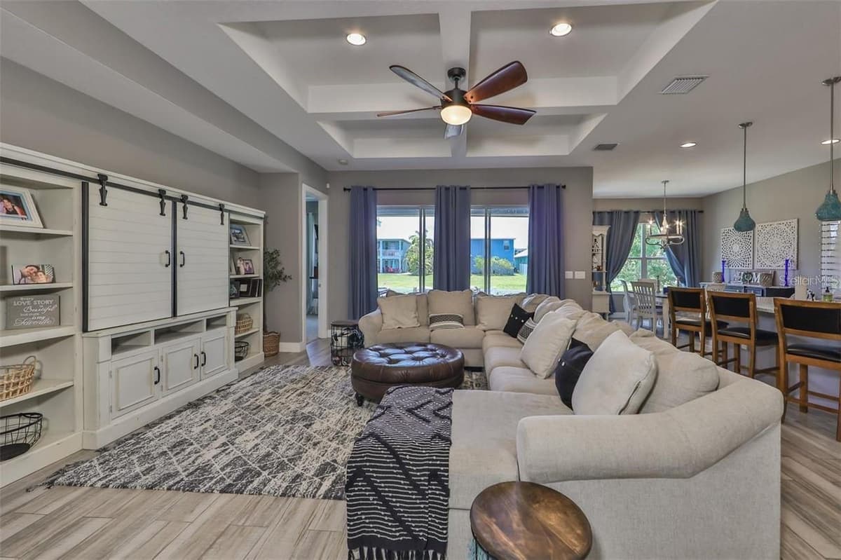 421 BAHAMA GRANDE BOULEVARD — photo 6 of 15