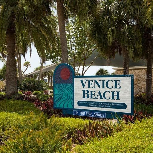 938 VENICE AVENUE — photo 14 of 17
