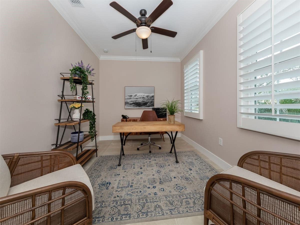 938 VENICE AVENUE — photo 3 of 17