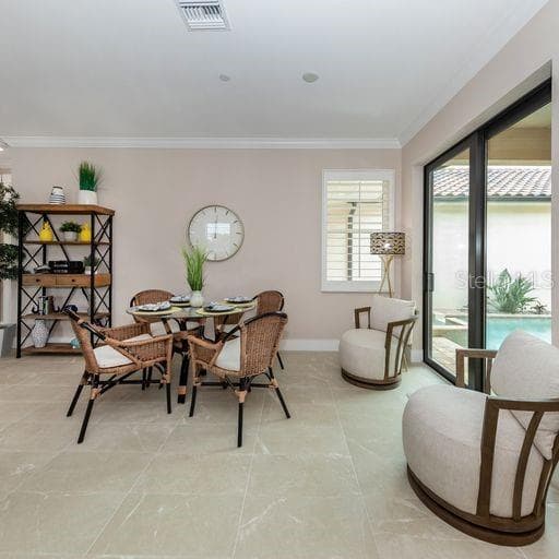 938 VENICE AVENUE — photo 7 of 17