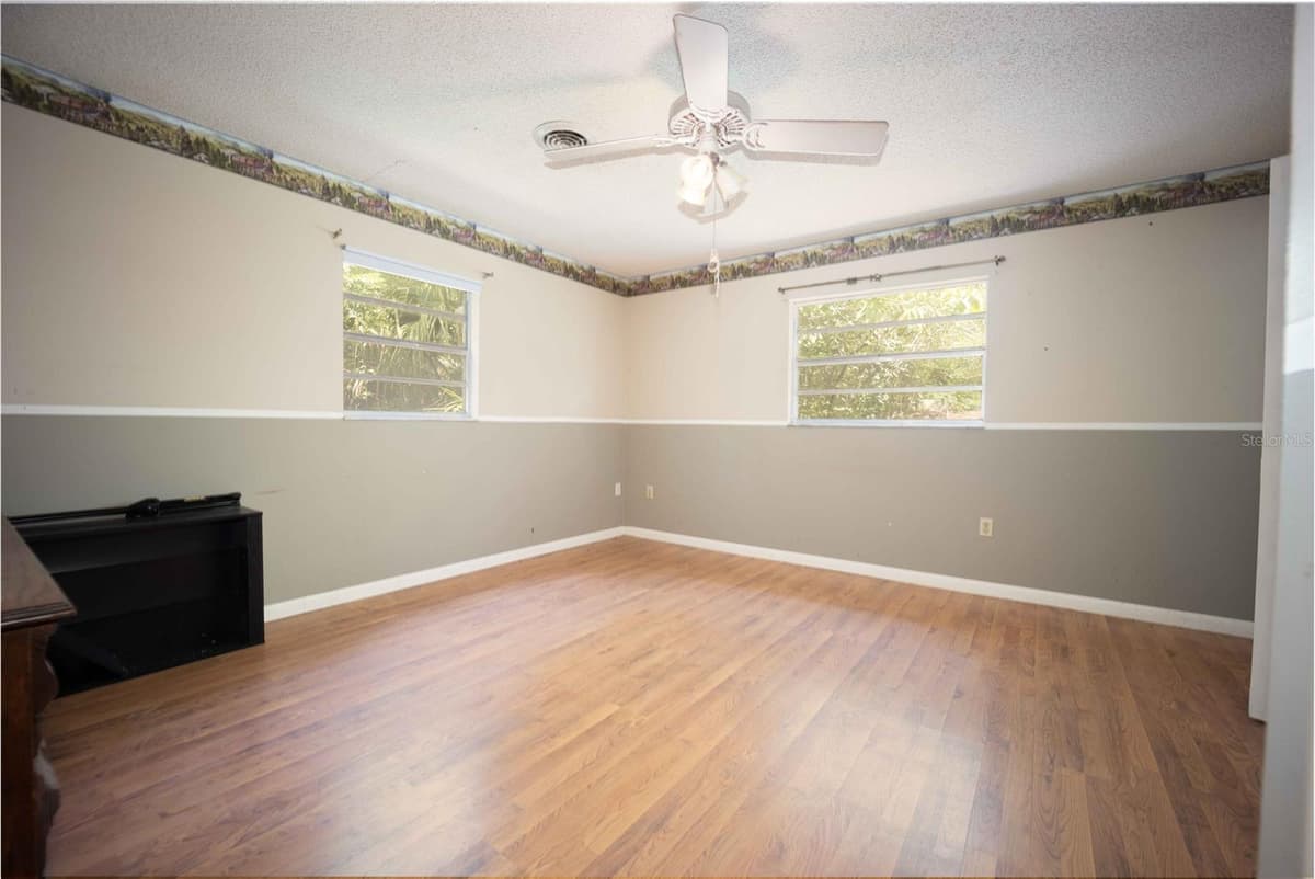 9701 WARM SPRINGS AVENUE — photo 9 of 14