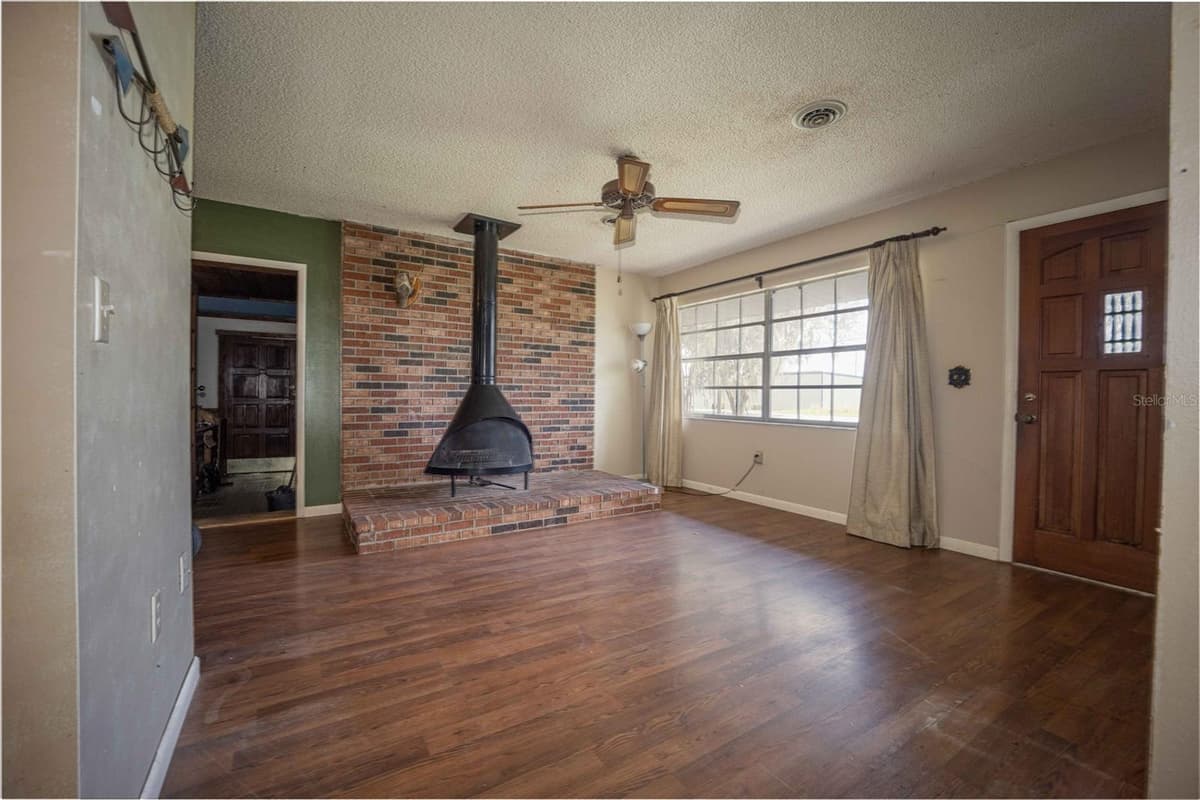 9701 WARM SPRINGS AVENUE — photo 12 of 14