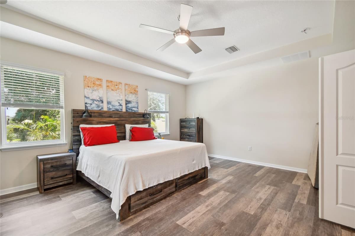 10413 HAMPTON MEADOW WAY — photo 38 of 61