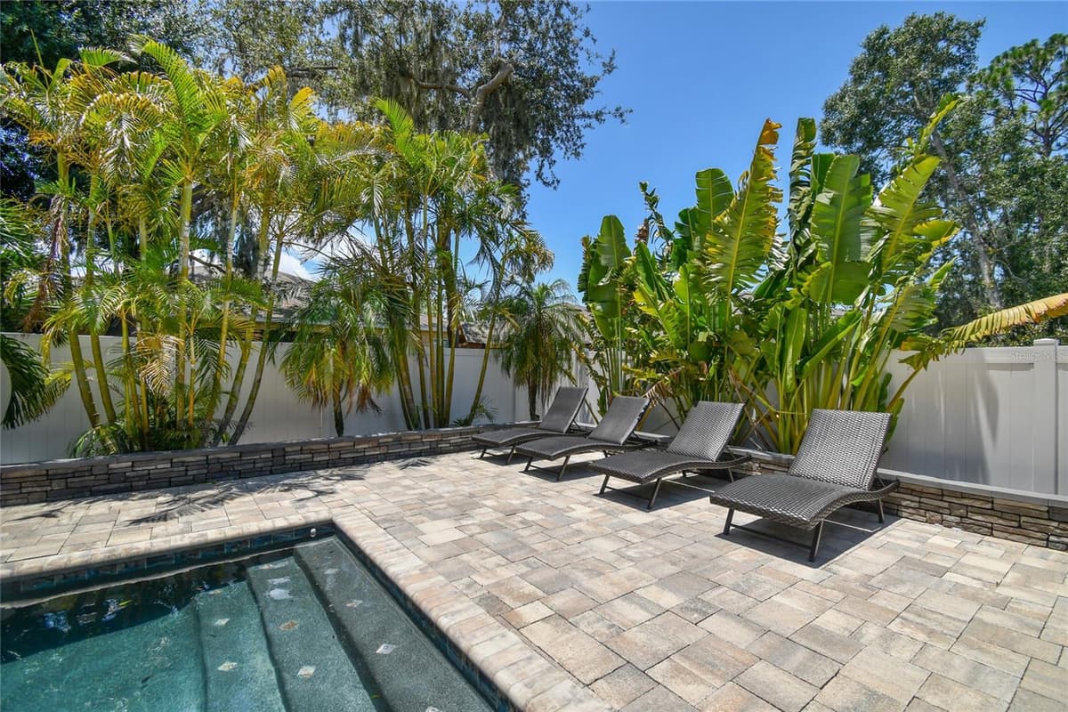 10413 HAMPTON MEADOW WAY — photo 11 of 61
