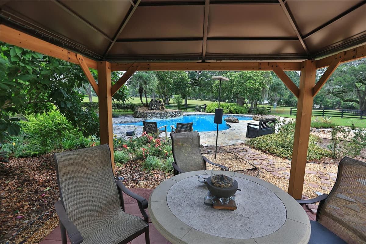 13450 GAINESVILLE ROAD — photo 77 of 90