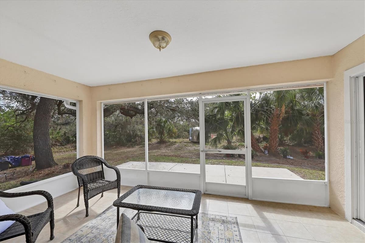 11907 DE LEON DRIVE — photo 23 of 29