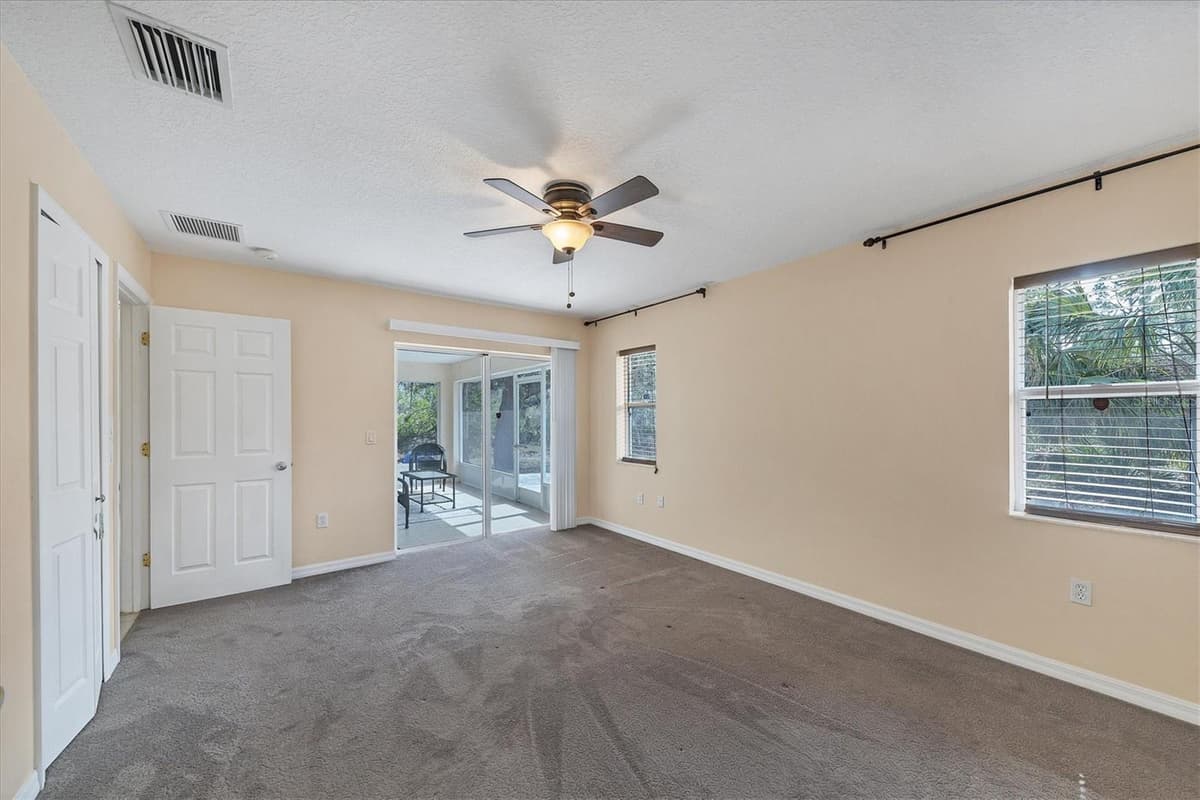11907 DE LEON DRIVE — photo 17 of 29