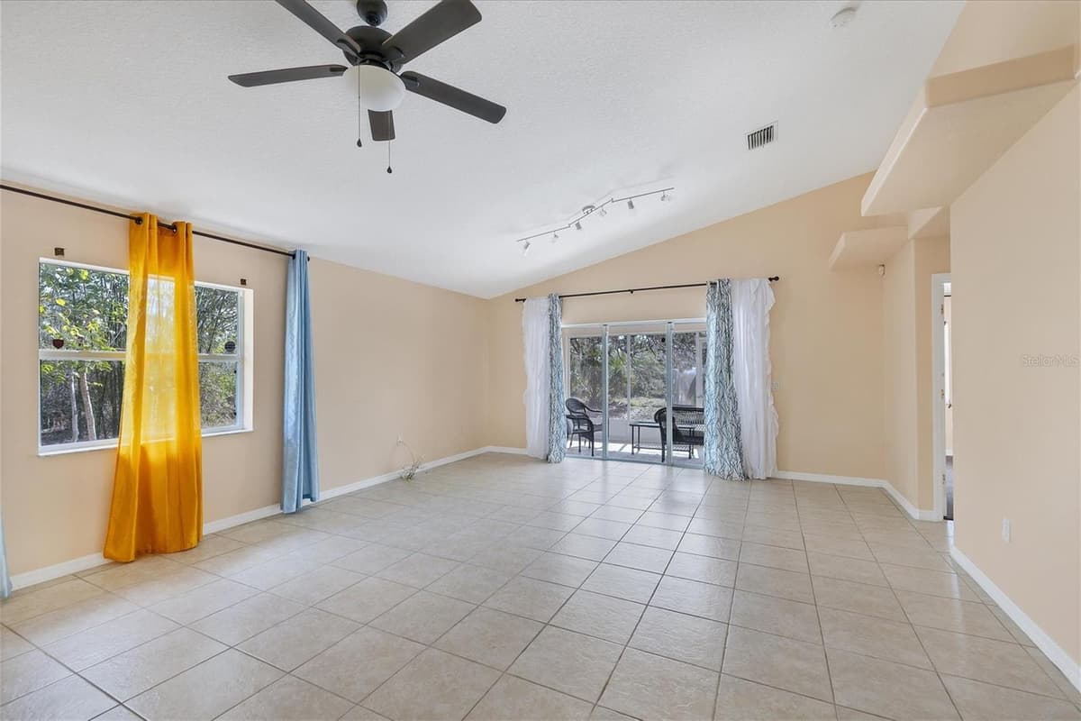 11907 DE LEON DRIVE — photo 5 of 29