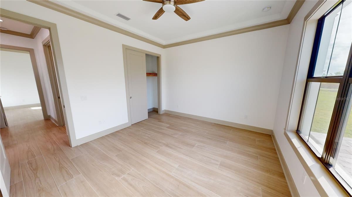 2033 TREASURE LANE — photo 44 of 63
