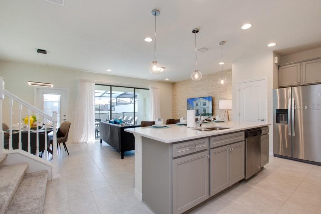 8916 SYDNEY AVENUE — photo 4 of 27