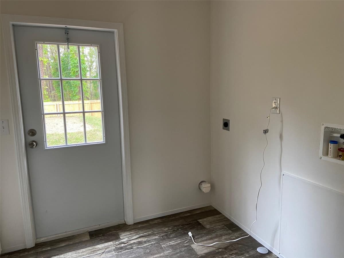 11876 KEYLIME DRIVE — photo 34 of 44