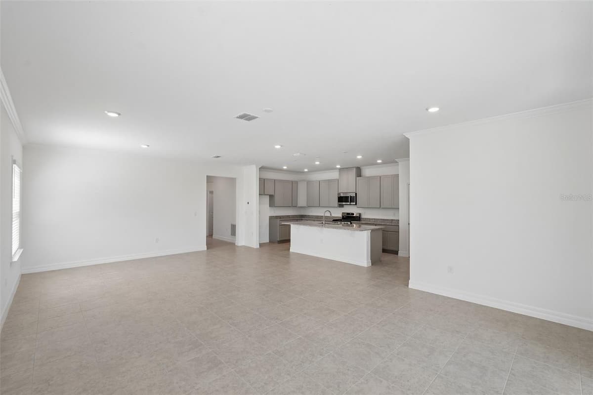 25503 CALUSA DRIVE — photo 10 of 36