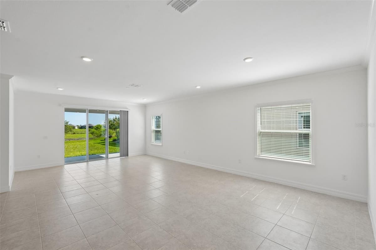 25503 CALUSA DRIVE — photo 8 of 36