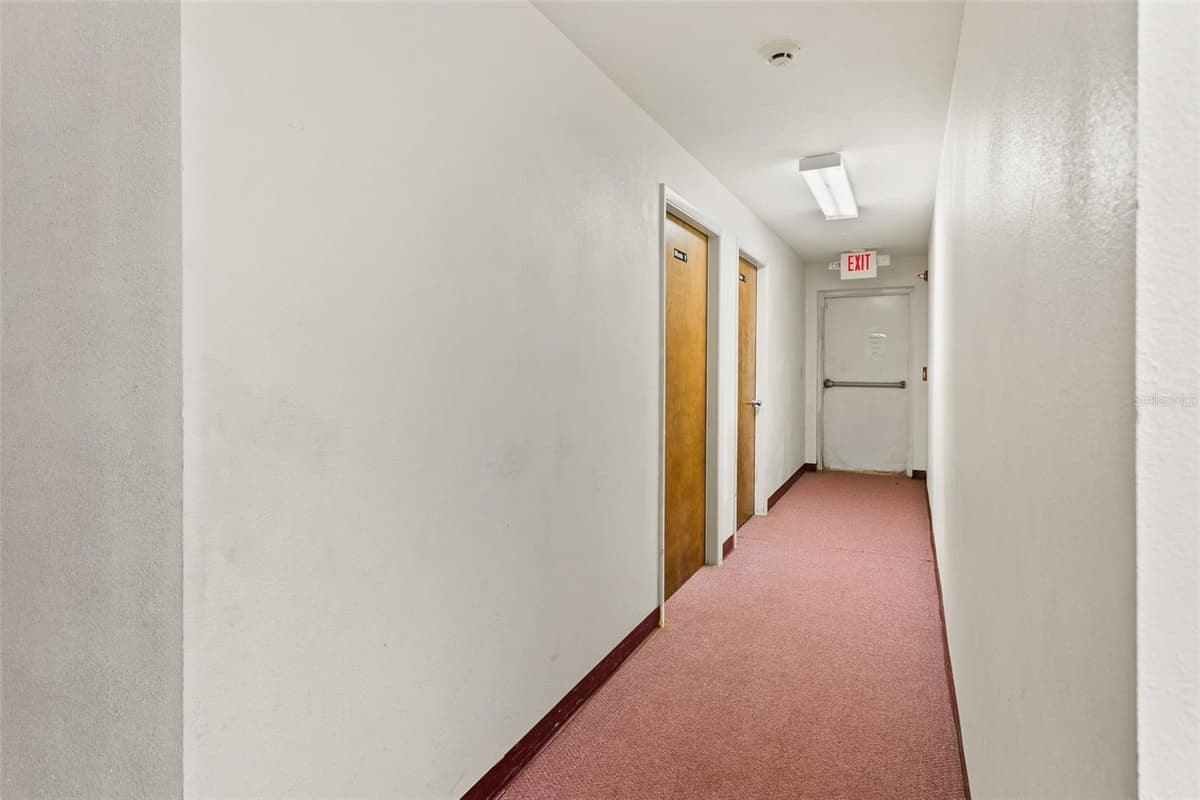 3601 MOODY BOULEVARD — photo 71 of 96