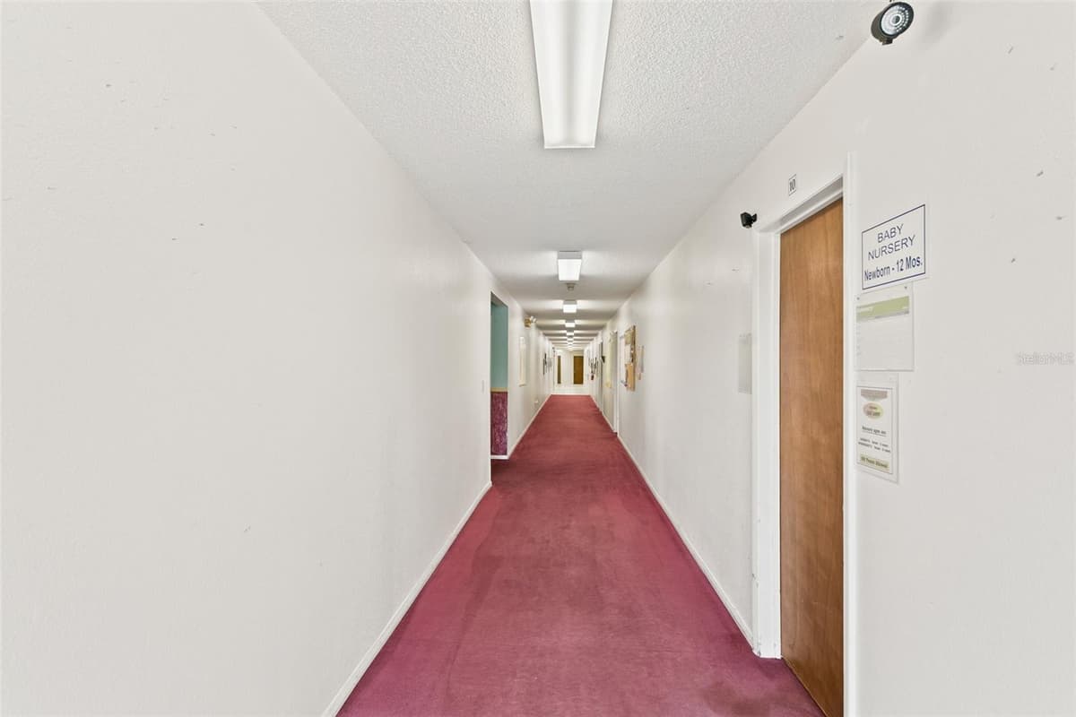 3601 MOODY BOULEVARD — photo 15 of 96