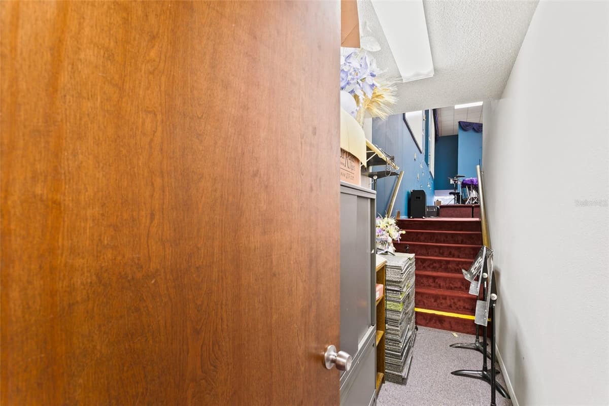 3601 MOODY BOULEVARD — photo 36 of 96