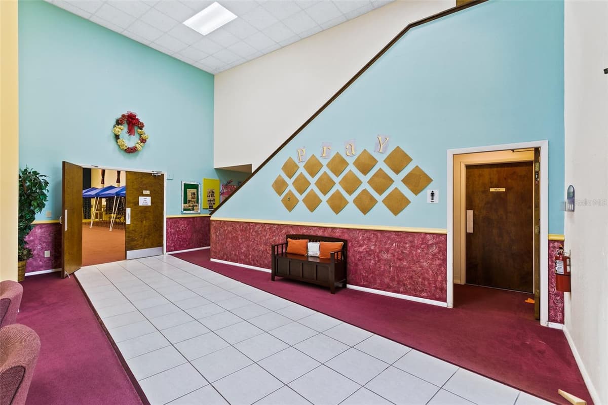 3601 MOODY BOULEVARD — photo 11 of 96